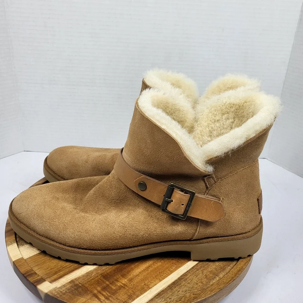 UGG Australia Women's Essential Suede Ankle Boots Buckle Strap Chestnut Size 8.5